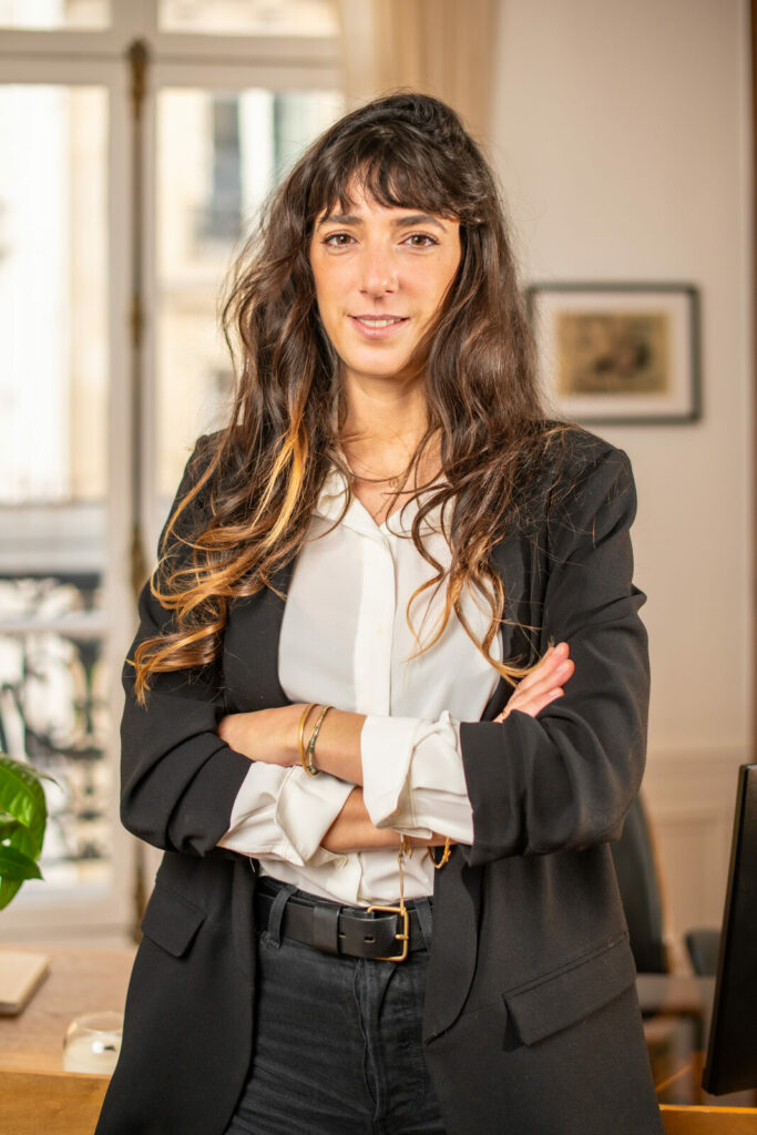 Maître Sarah Girand, Avocate au barreau de Paris